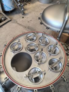Stainless steel filter housing