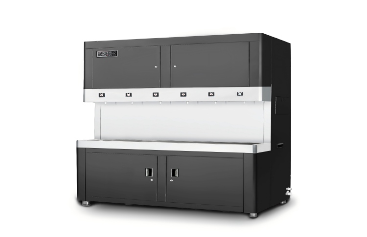 Intelligent water dispenser