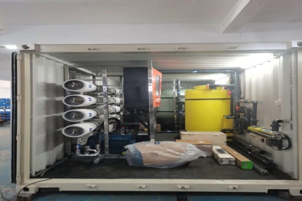 Seawater desalination equipment installed in a container